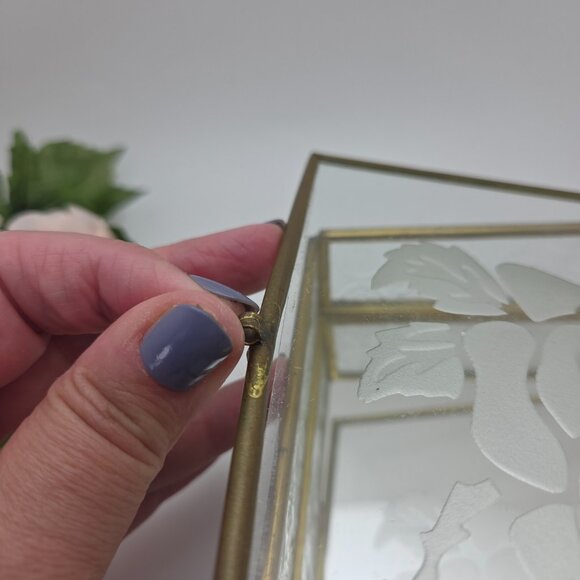 Vintage Glass Mirrored Jewelry Trinket Box Etched Rose Brass Mid Century - Picture 8 of 14